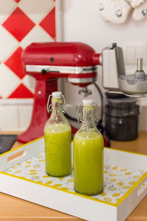 Recette De Jus Vert Ananas Kiwi Citron Vert L Extracteur De Jus Recettes Faciles