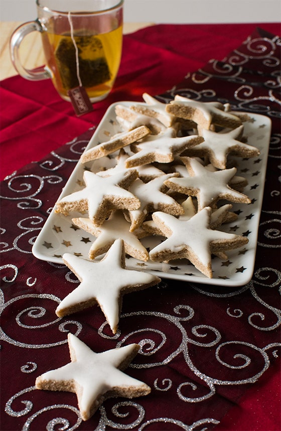 Petits gâteaux de Noël alsaciens à la cannelle - Desserts - Recettes -  Alsace Terroir